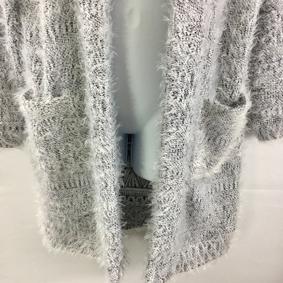 Vince Camuto Longline Gray Eyelash Open Front Cardigan Size M - Picture 7 of 11